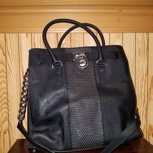 Women's handbags